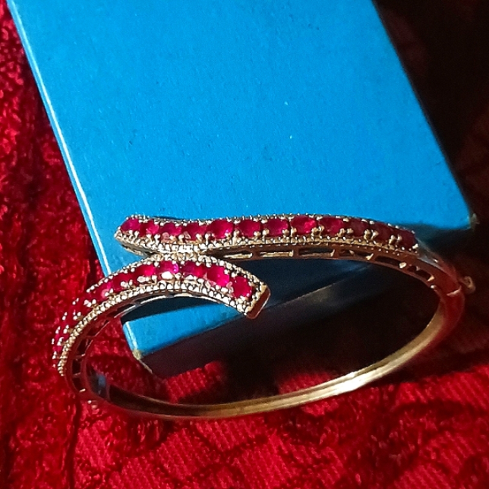 GENUINE NATURAL RUBY BYPASS BANGLE BRACELET